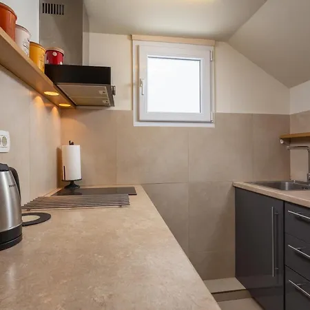 Gorki Apartment